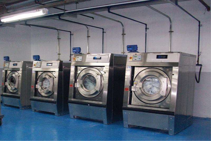 máy giặt và máy sấy quần áo công nghiệp