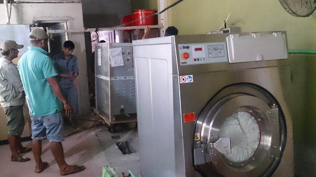 máy giặt công nghiệp 55kg