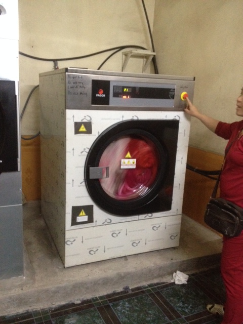 máy giặt công nghiệp cho gia đình